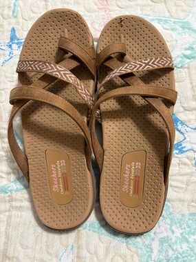 SKECHERS Women's Reggae Timeless Summer Sandals size 9